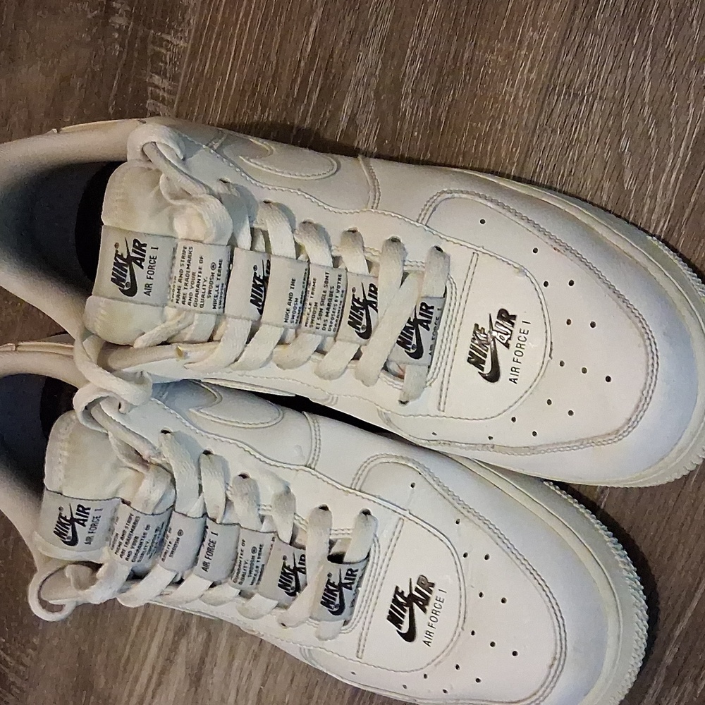 Nike AF1s - Picture 3 of 9